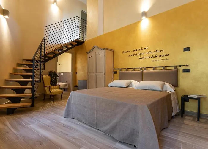 Pensión Borgo Petrarca 4*