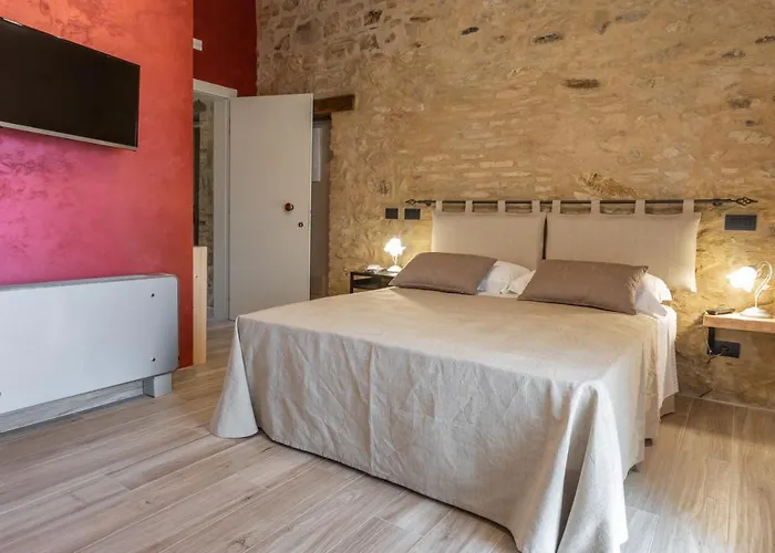 게스트하우스 Borgo Petrarca 4*