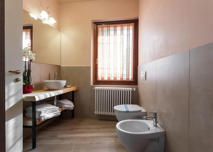 Borgo Petrarca 招待所 阿尔库阿佩特拉尔卡